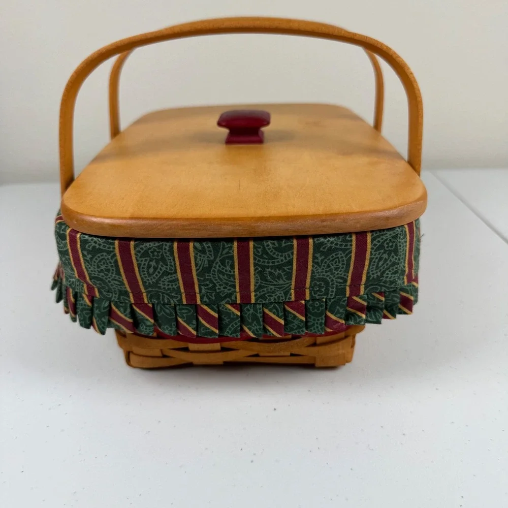 Longaberger 1996 Holiday Cheer Basket Christmas Collection Cloth & Plastic Liner